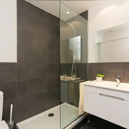 Estupendo Penthouse 2 , 1 Bano Wifi Apartment Malaga